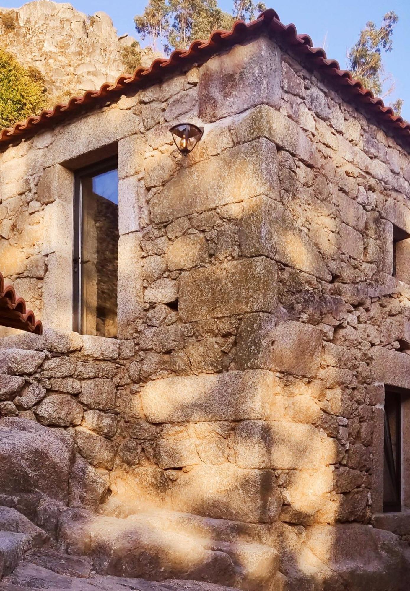 Quinta De Sao Pedro De Vir-A-Corca Em Monsanto住宿加早餐旅馆 外观 照片